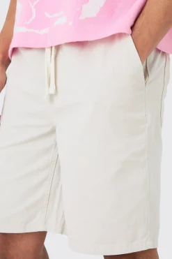 Elasticated Waist Drawcord Detail Relaxed Fit Shorts In Ecru | BoohooMAN UK