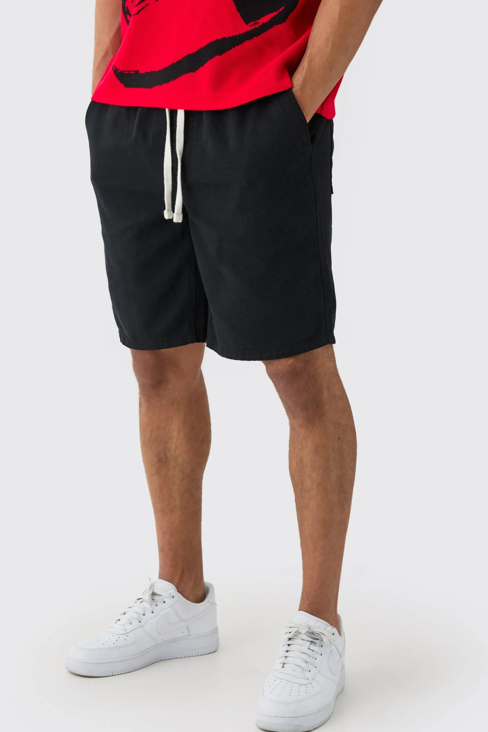 Elasticated Waist Drawcord Detail Relaxed Fit Shorts In Black | BoohooMAN UK