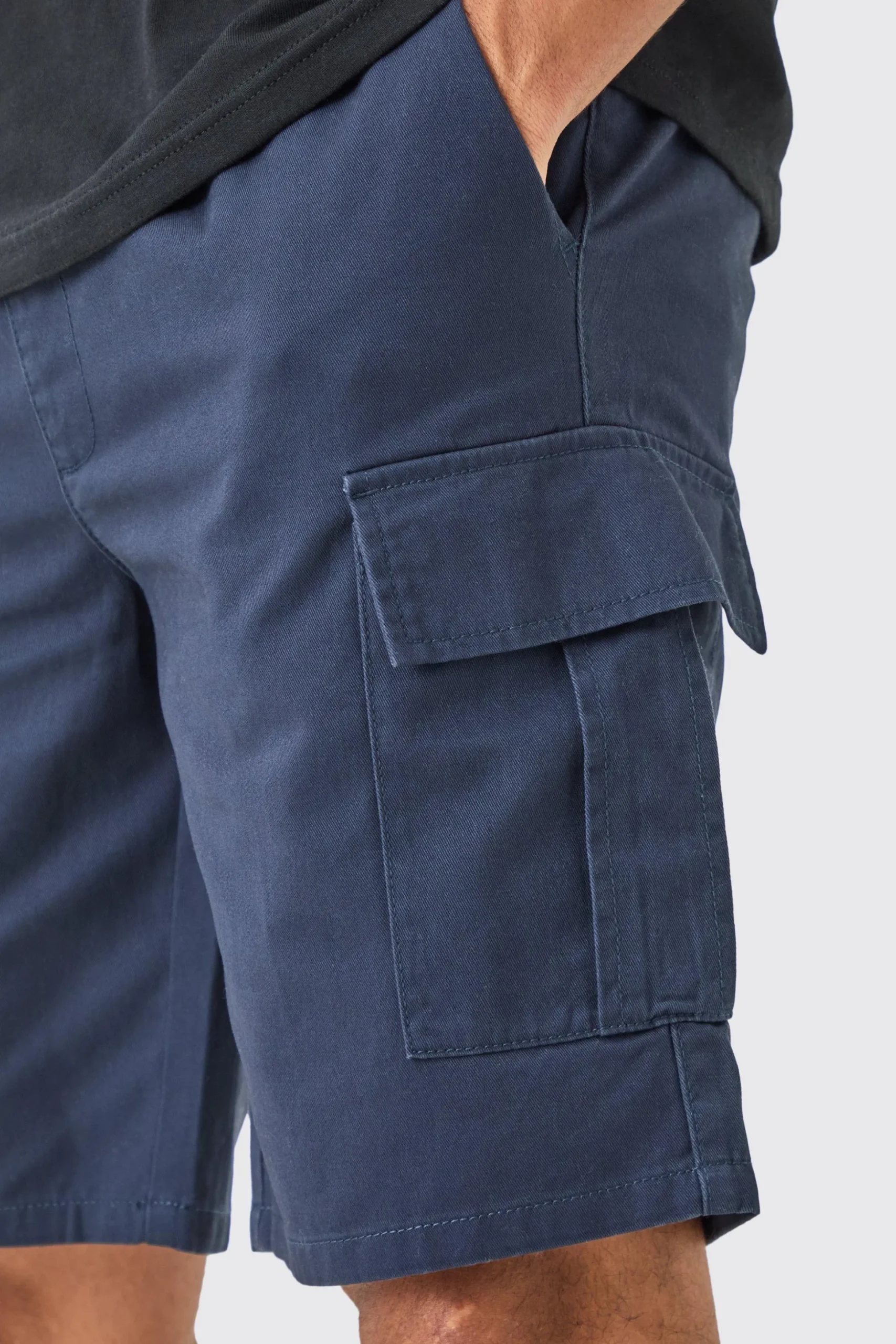 Elasticated Waist Navy Relaxed Fit Cargo Shorts | BoohooMAN UK