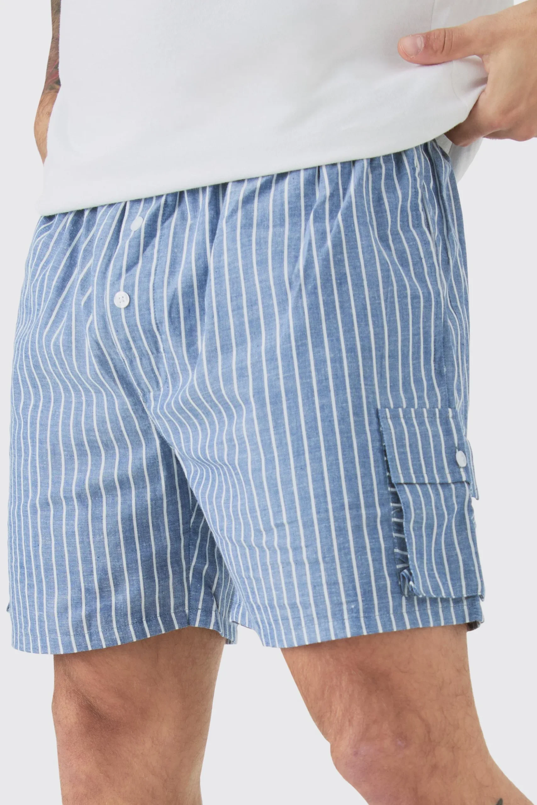 Elasticated Waist Pinstripe Linen Look Short In Blue | BoohooMAN UK