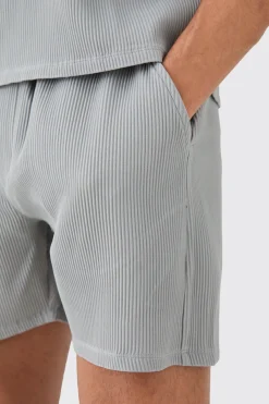 Elasticated Waist Pleated Drawcord Shorts | BoohooMAN UK