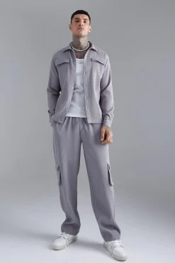 Elasticated Waist Relaxed Fit Cargo Pleated Trouser | BoohooMAN UK