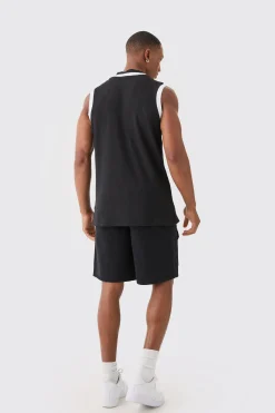 Elasticated Waist Relaxed Contrast Drawcord Shorts | BoohooMAN UK