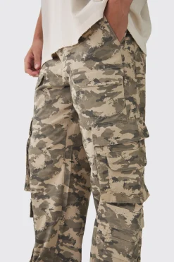 Elasticated Waist Relaxed Stacked Camo Cargo Trousers | BoohooMAN UK