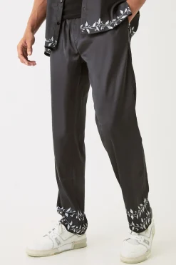 Elasticated Waist Satin Hem Detail Straight Trouser | BoohooMAN UK