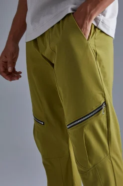 Elasticated Waist Straight Technical Stretch Panel Trouser | BoohooMAN UK