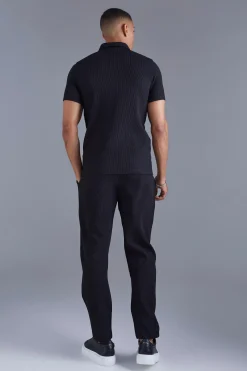 Elasticated Waist Tapered Fit Pleated Trouser | BoohooMAN UK