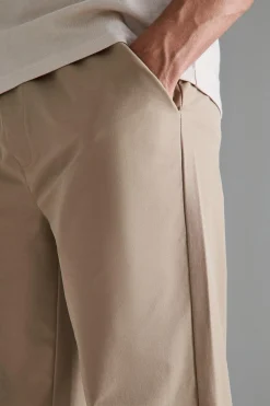 Elasticated Waist Technical Stretch Relaxed Cropped Trouser | BoohooMAN UK