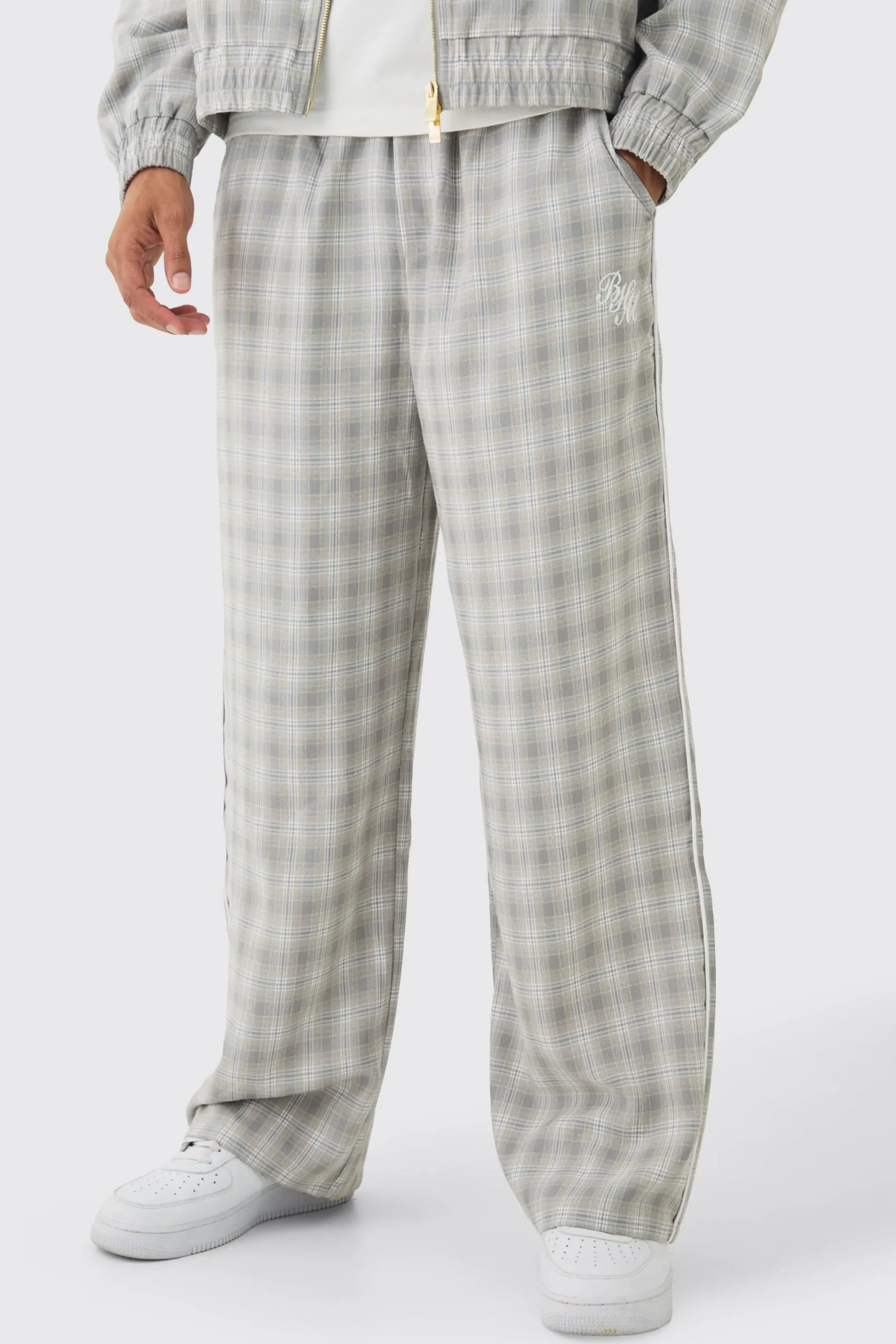 Elasticated Waist Wide Leg Checked Trousers | BoohooMAN UK