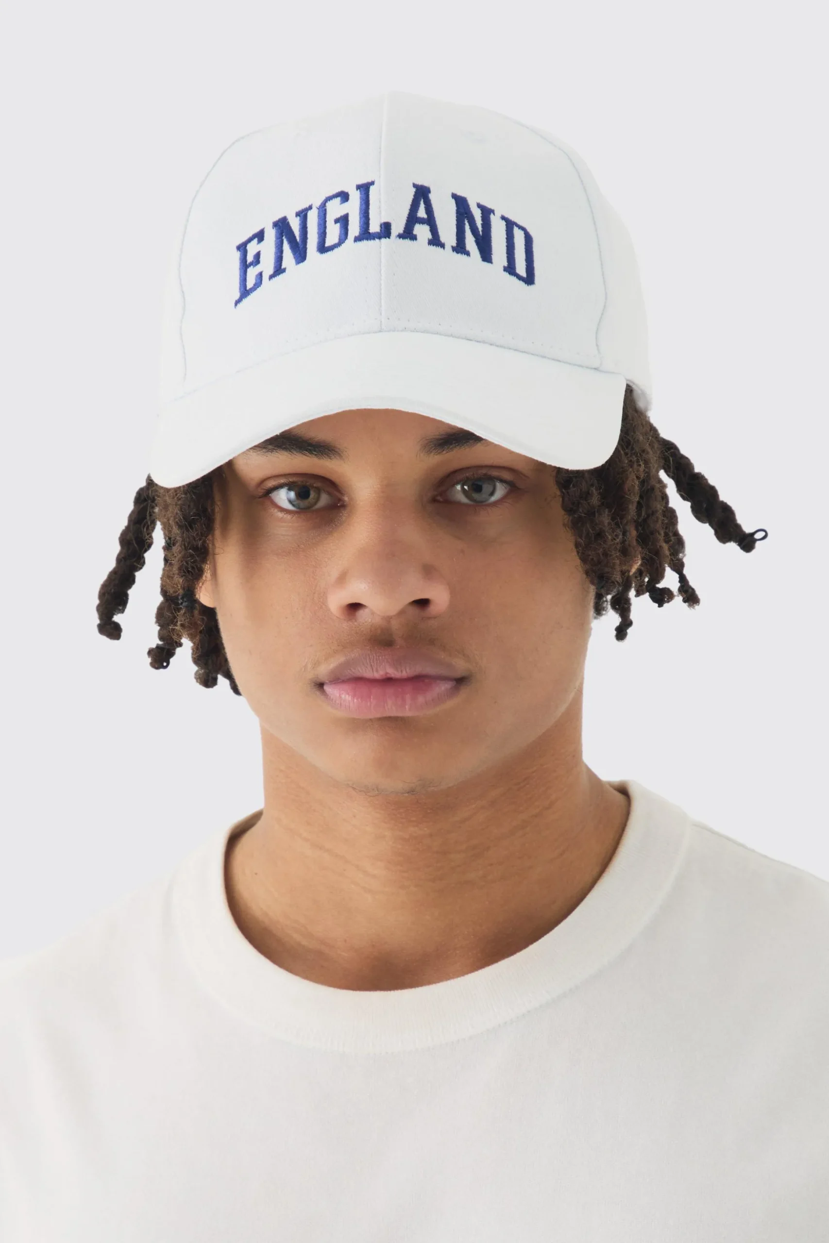 England Embroidered Cap In White | BoohooMAN UK