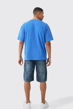 Extended Neck Official Print T-shirt | BoohooMAN UK
