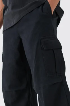 Extreme Baggy Fit Cargo Trousers In Black | BoohooMAN UK