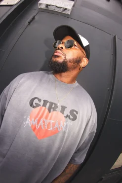 Extreme Oversized Heavyweight Washed Rhinestone Distressed T-shirt | BoohooMAN UK