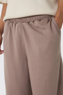 Extreme Wide Leg Raw Edge Loopback Jogger | BoohooMAN UK