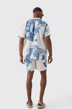 Face Graphic Shirt & Swim Short Set | BoohooMAN UK