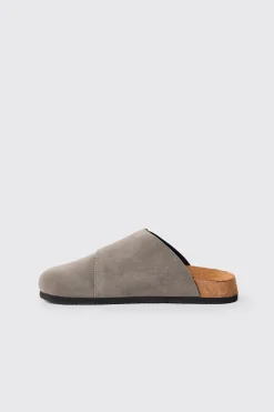 Faux Suede Cross Over Strap Mule In Mauve | BoohooMAN UK