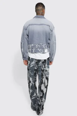 Fixed Relaxed Camo Cargo Popper Hem Trouser | BoohooMAN UK