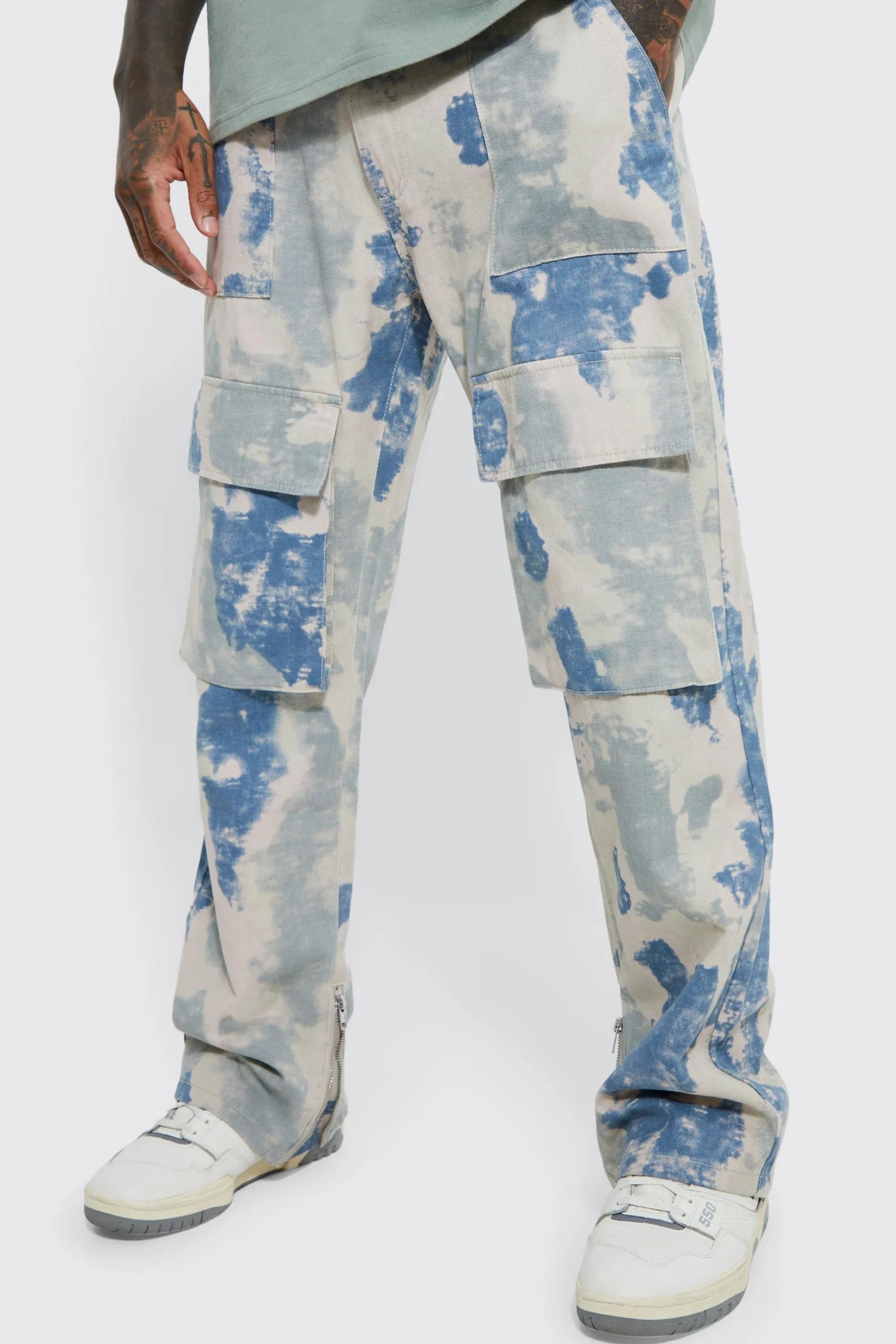 Fixed Relaxed Stacked Camo Cargo Trouser | BoohooMAN UK