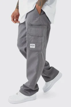 Fixed Ripstop Cargo Zip Trouser With Woven Tab | BoohooMAN UK