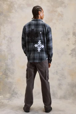 Fixed Waist Relaxed Applique Cargo Gusset Trouser | BoohooMAN UK