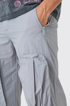 Fixed Waist Relaxed Crinkle Nylon Cargos | BoohooMAN UK