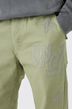 Fixed Waist Relaxed Gusset Applique Trouser | BoohooMAN UK