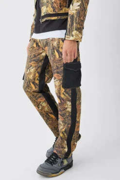 Fixed Waist Straight Leg Twill Camo Trouser | BoohooMAN UK