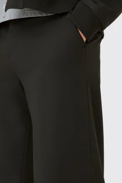 Fixed Waist Wide Leg Smart Trousers | BoohooMAN UK