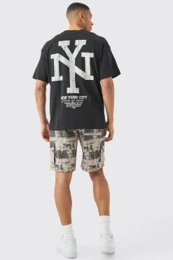 Fixed Waist Woven Tab Blurred Camo Relaxed Cargo Shorts | BoohooMAN UK