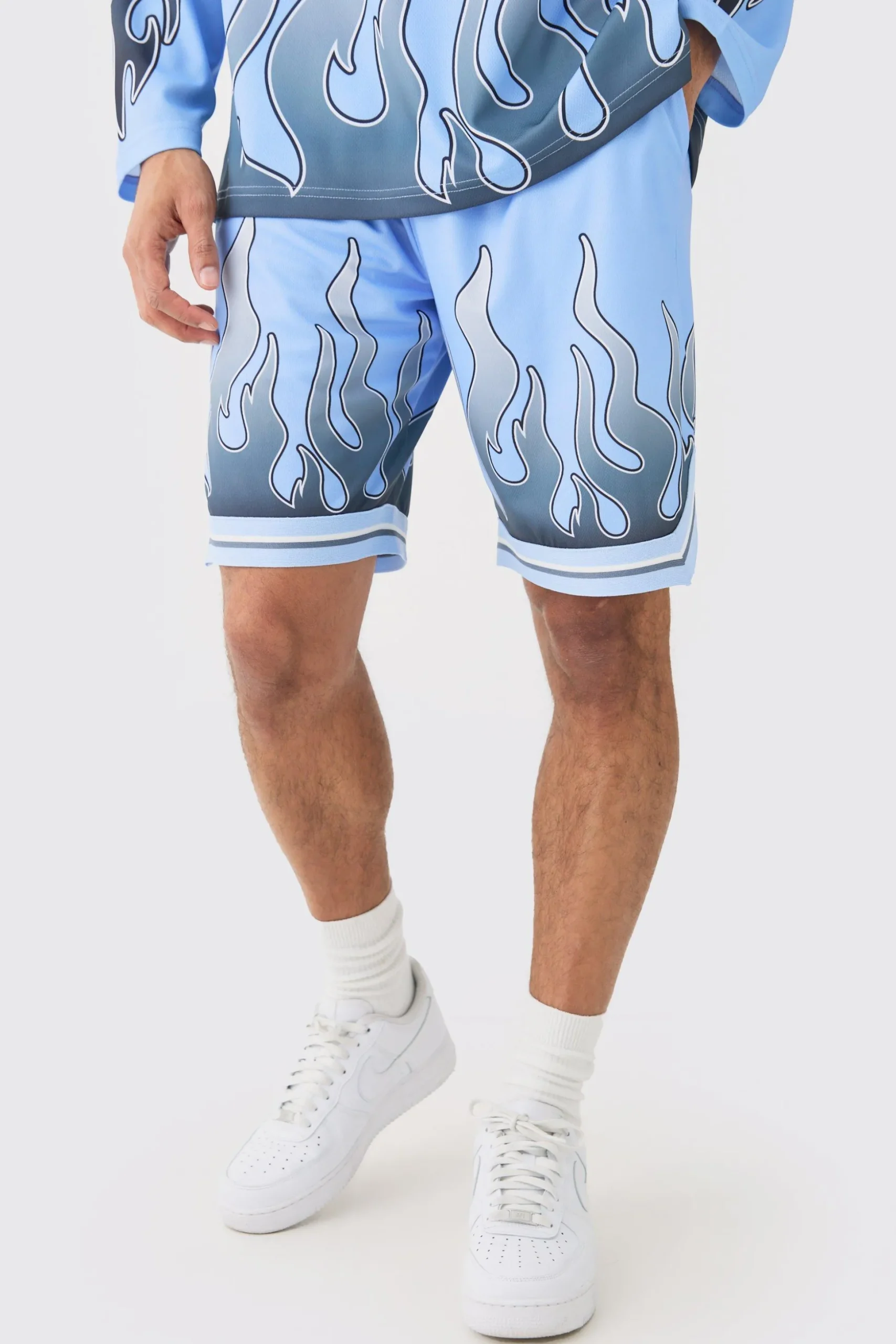 Flame Graphic Mesh Basketball Shorts | BoohooMAN UK