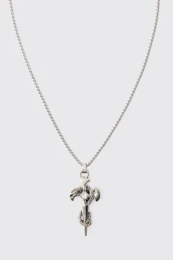 Gothic Cross Pendant Necklace In Silver | BoohooMAN UK