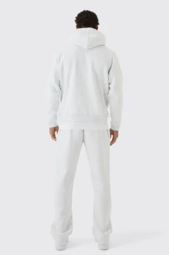330GSM Basic Over The Head Hoodie | BoohooMAN UK
