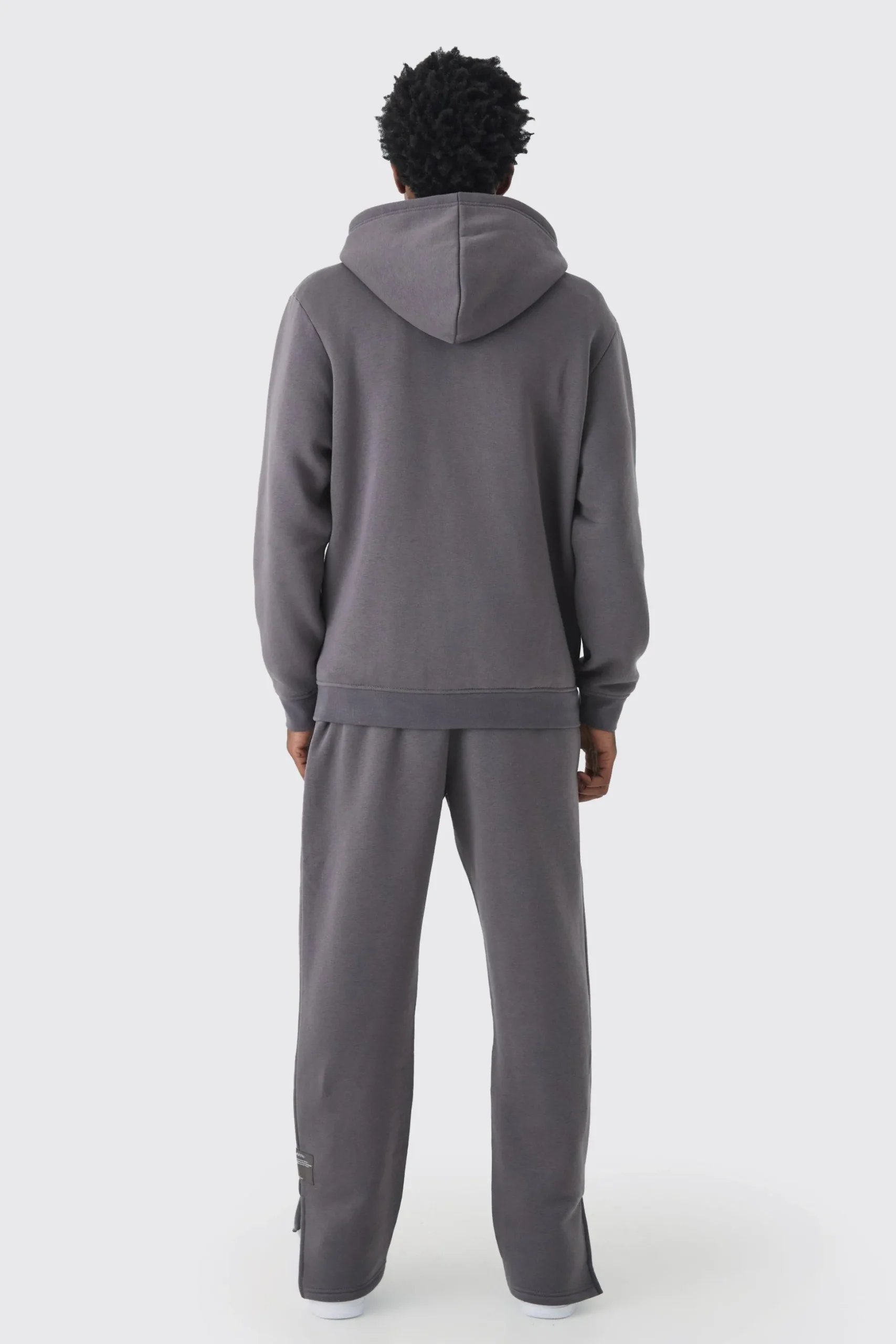 330GSM Man Signature Over The Head Hoodie | BoohooMAN UK