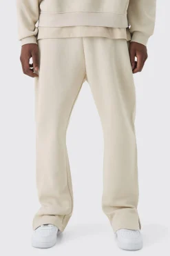 330GSM Regular Fit Split Hem Jogger | BoohooMAN UK