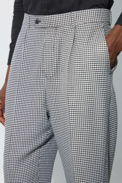 High Rise Tapered Houndstooth Suit Trousers | BoohooMAN UK