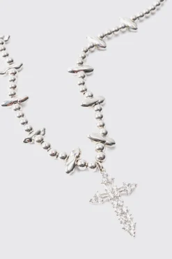 Iced Cross Pendant Necklace In Silver | BoohooMAN UK