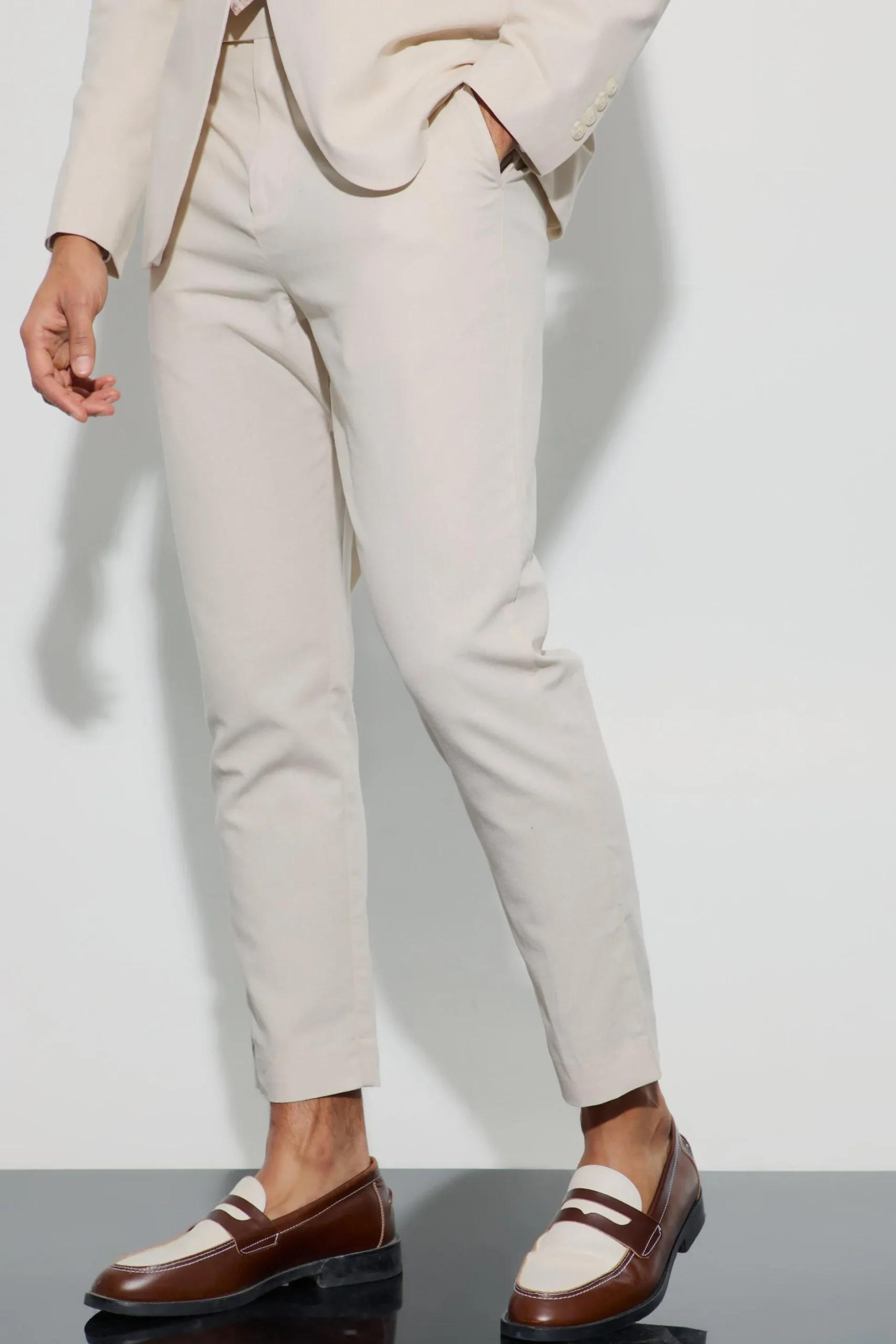Linen Blend Tailored Tapered Trousers | BoohooMAN UK