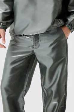 Liquid Metallic Nylon Relaxed Parachute Trousers | BoohooMAN UK