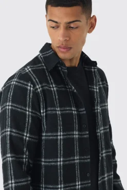 Long Sleeve Checked Regular Fit Shirt | BoohooMAN UK