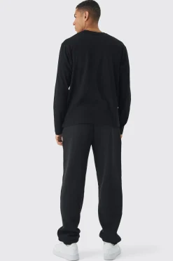 Long Sleeve Crew Neck T-shirt | BoohooMAN UK