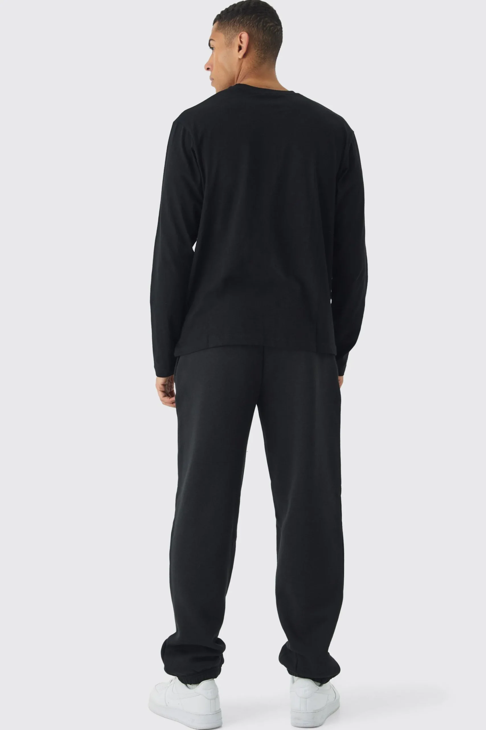 Long Sleeve Crew Neck T-shirt | BoohooMAN UK