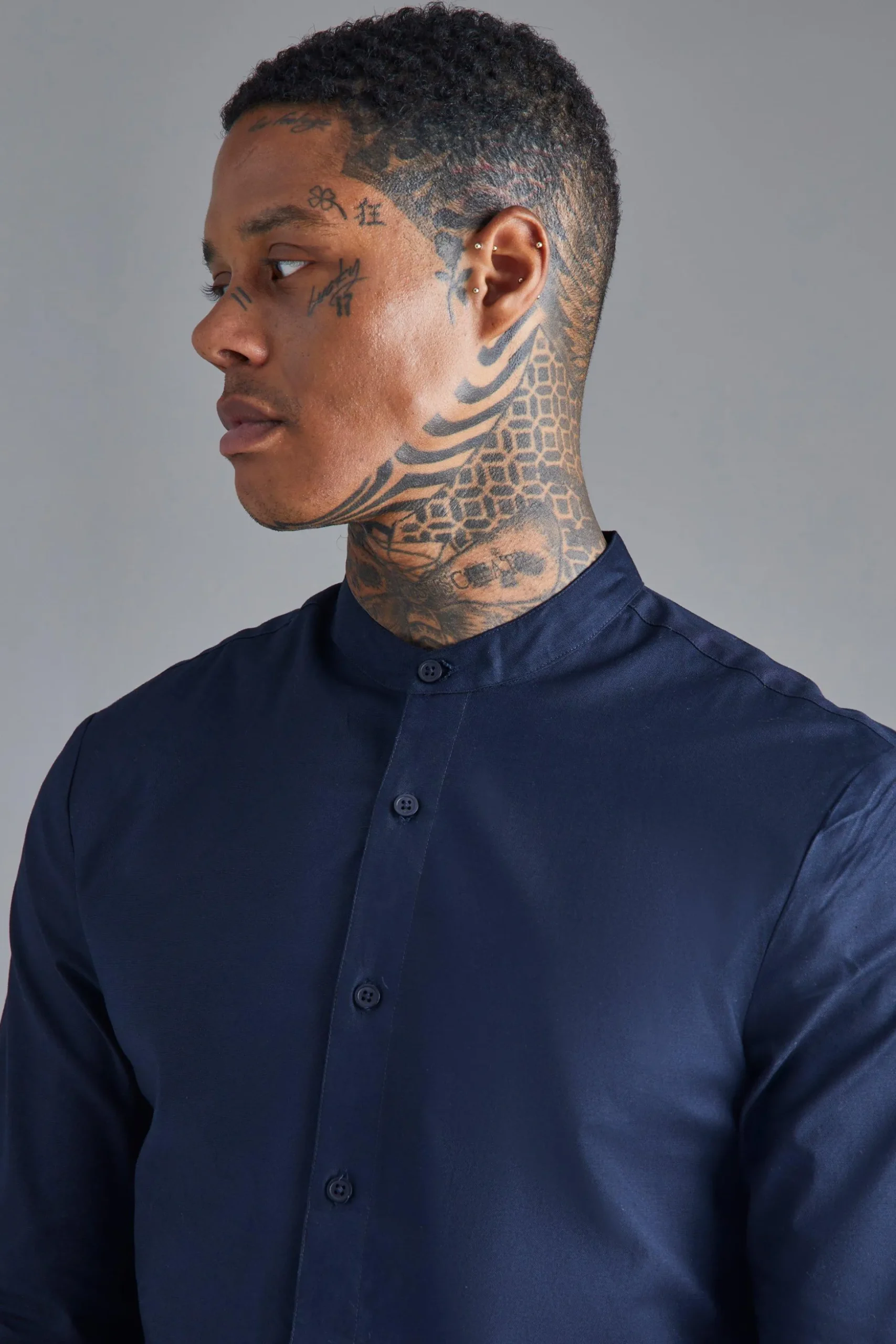 Long Sleeve Grandad Collar Slim Shirt | BoohooMAN UK