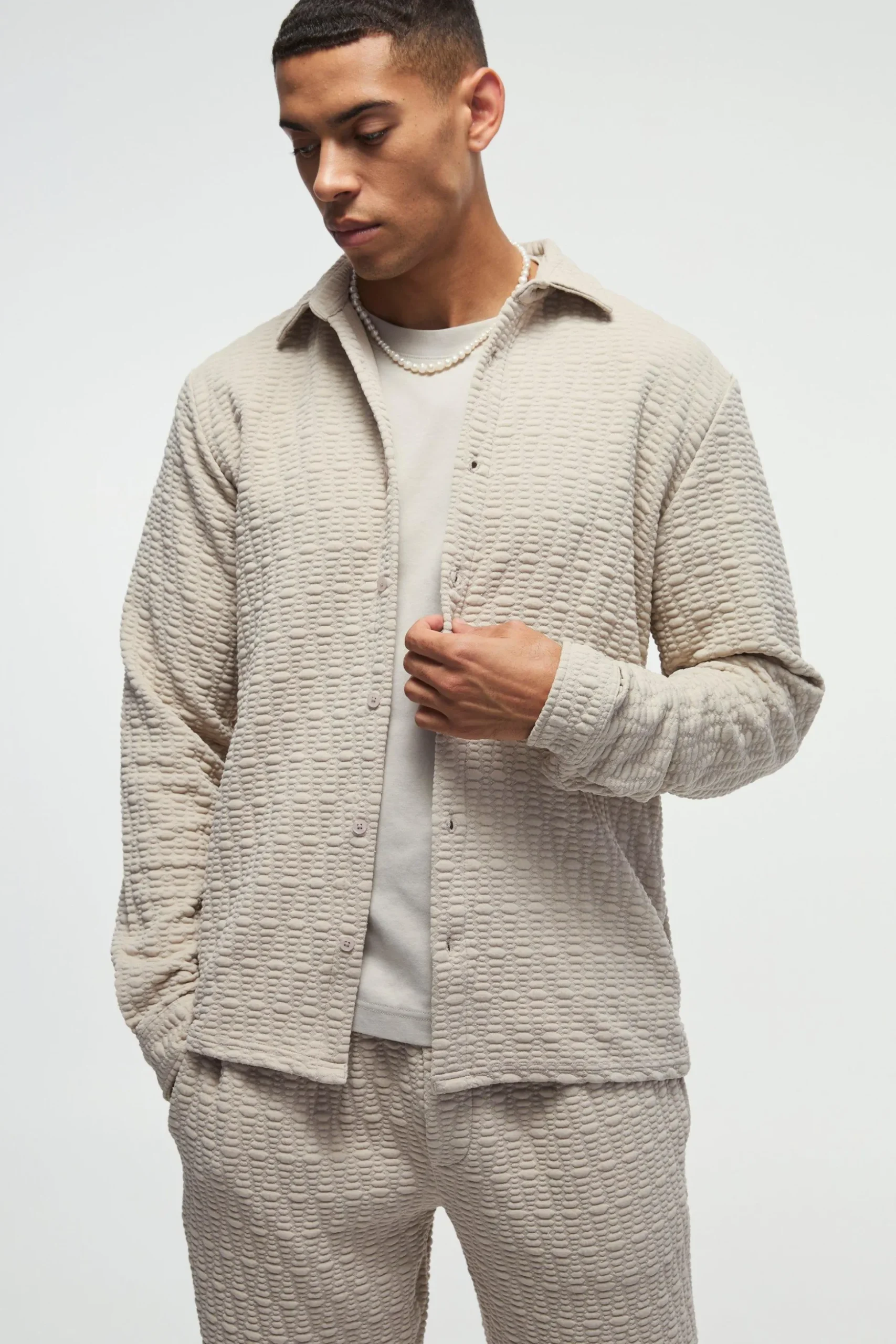 Long Sleeve Textured Stretch Shirt And Trousers Set | BoohooMAN UK