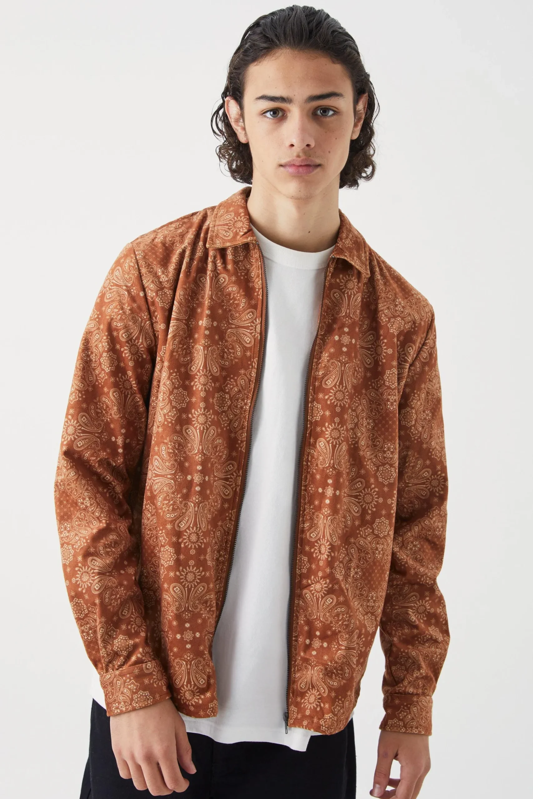 Long Sleeve Zip Through Woven Bandana Overshirt | BoohooMAN UK