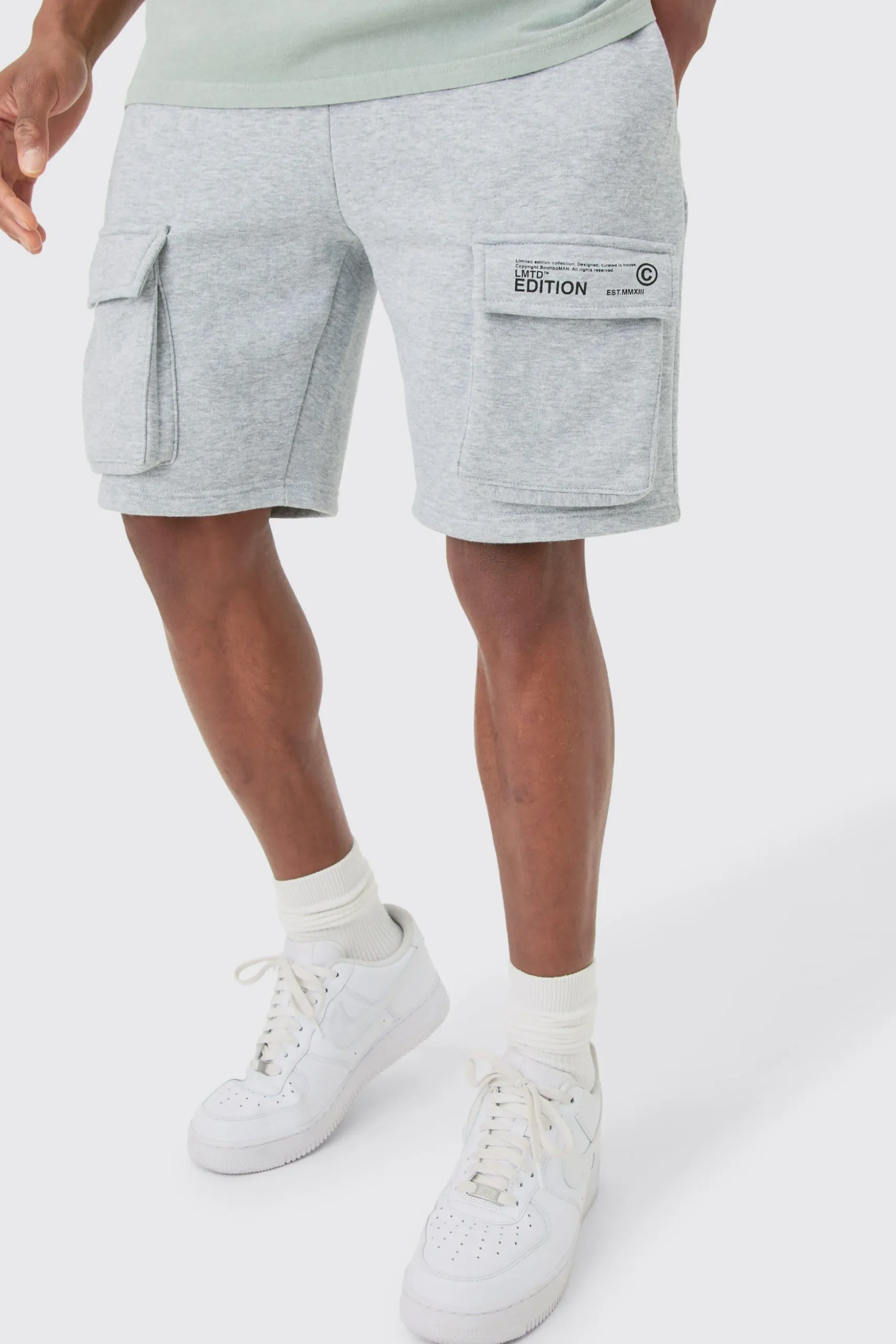 Loose Fit Cargo Shorts | BoohooMAN UK