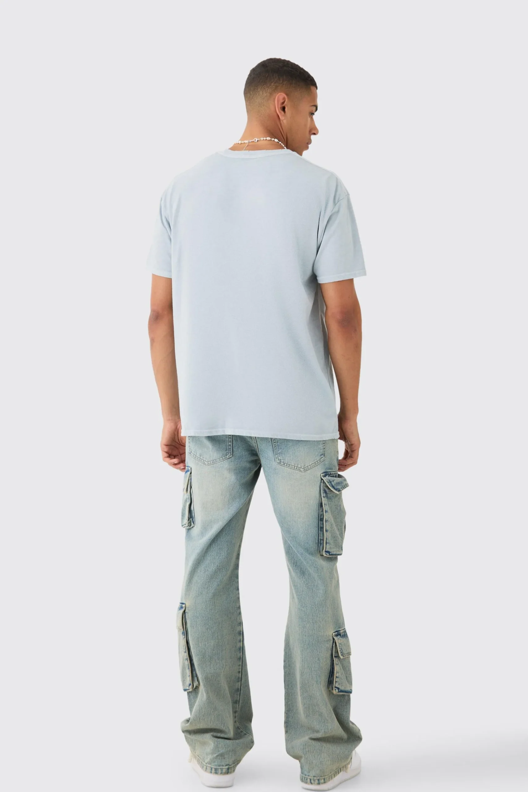 Loose Fit Distressed Wash T-shirt | BoohooMAN UK