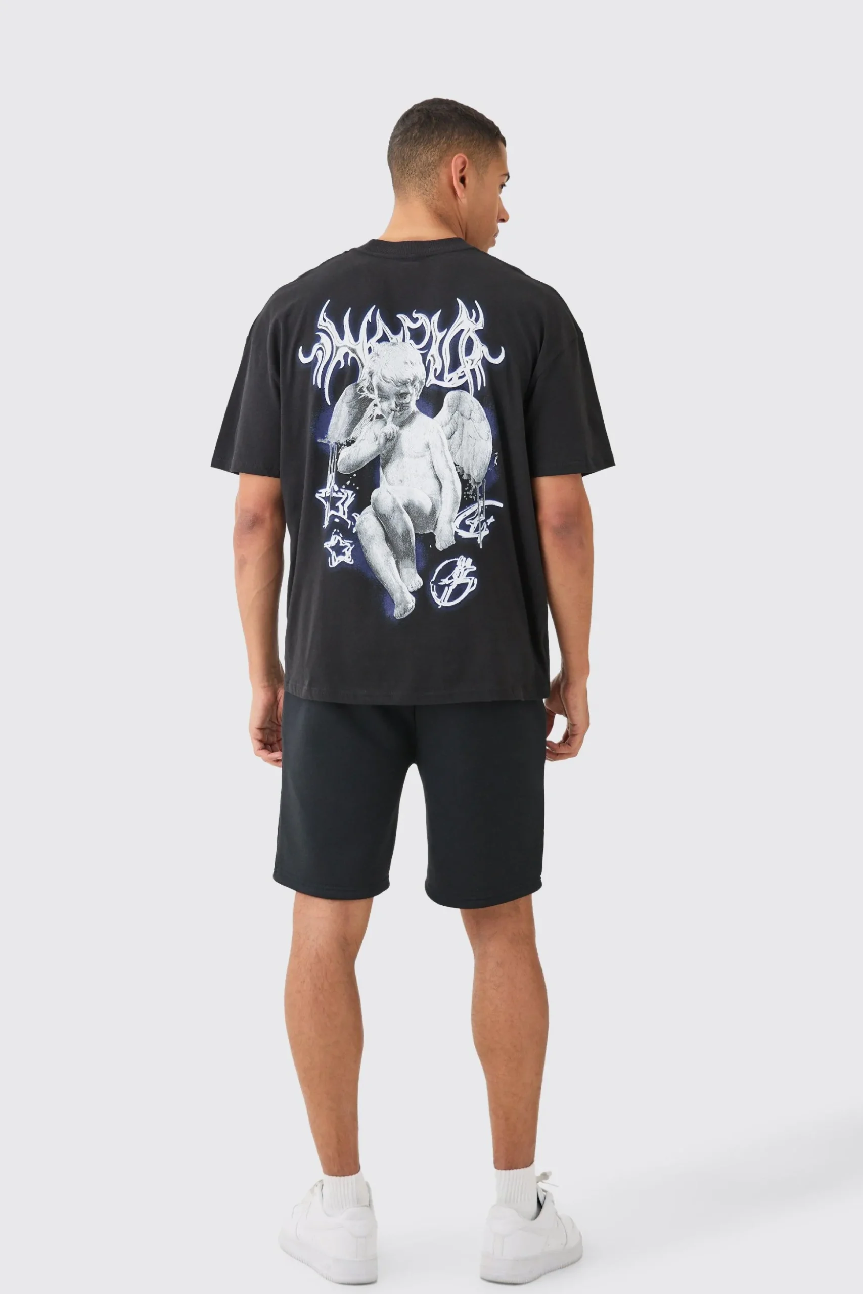 Loose Fit Homme Applique Shorts | BoohooMAN UK