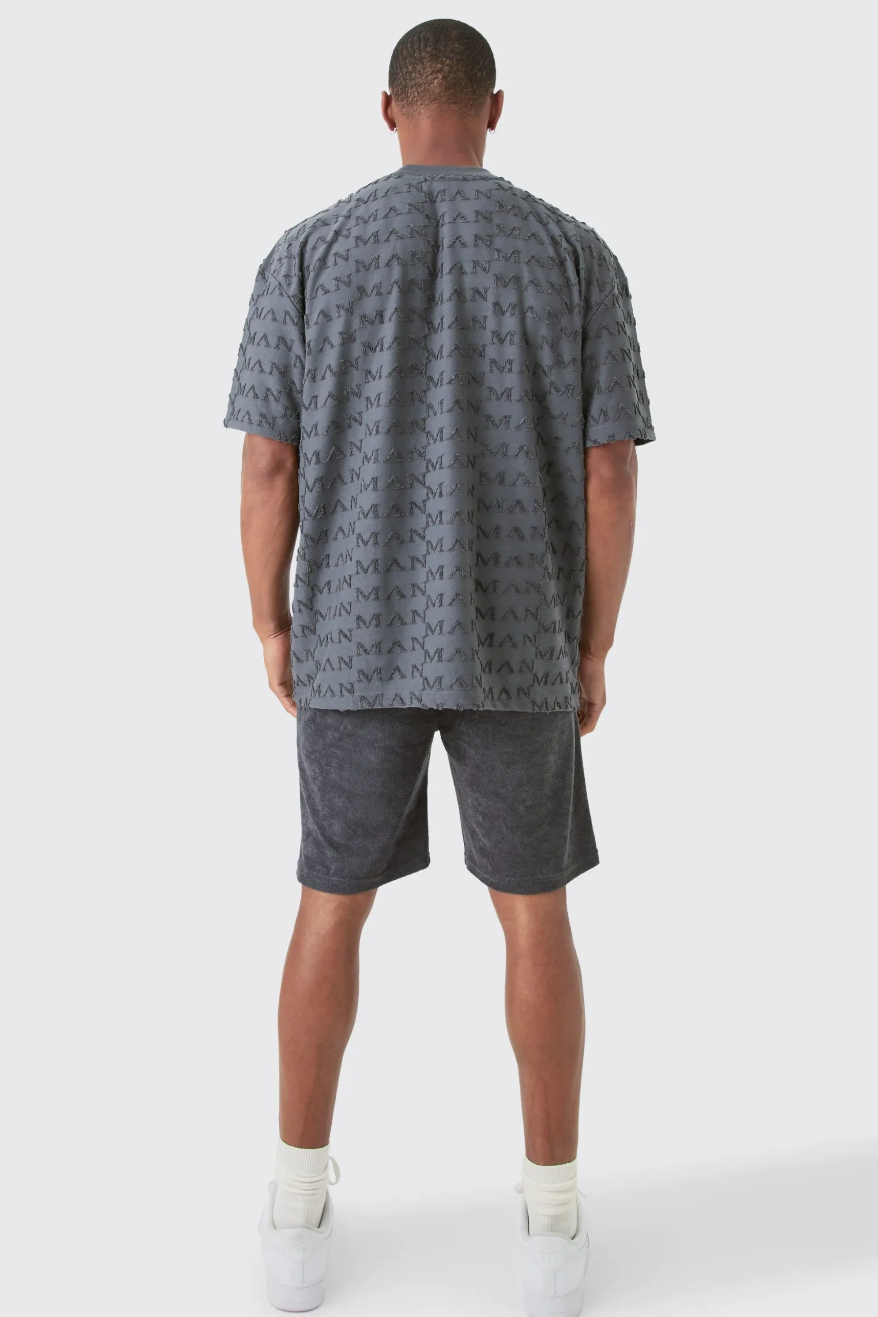 Loose Fit Man Towelling Jacquard Shorts | BoohooMAN UK