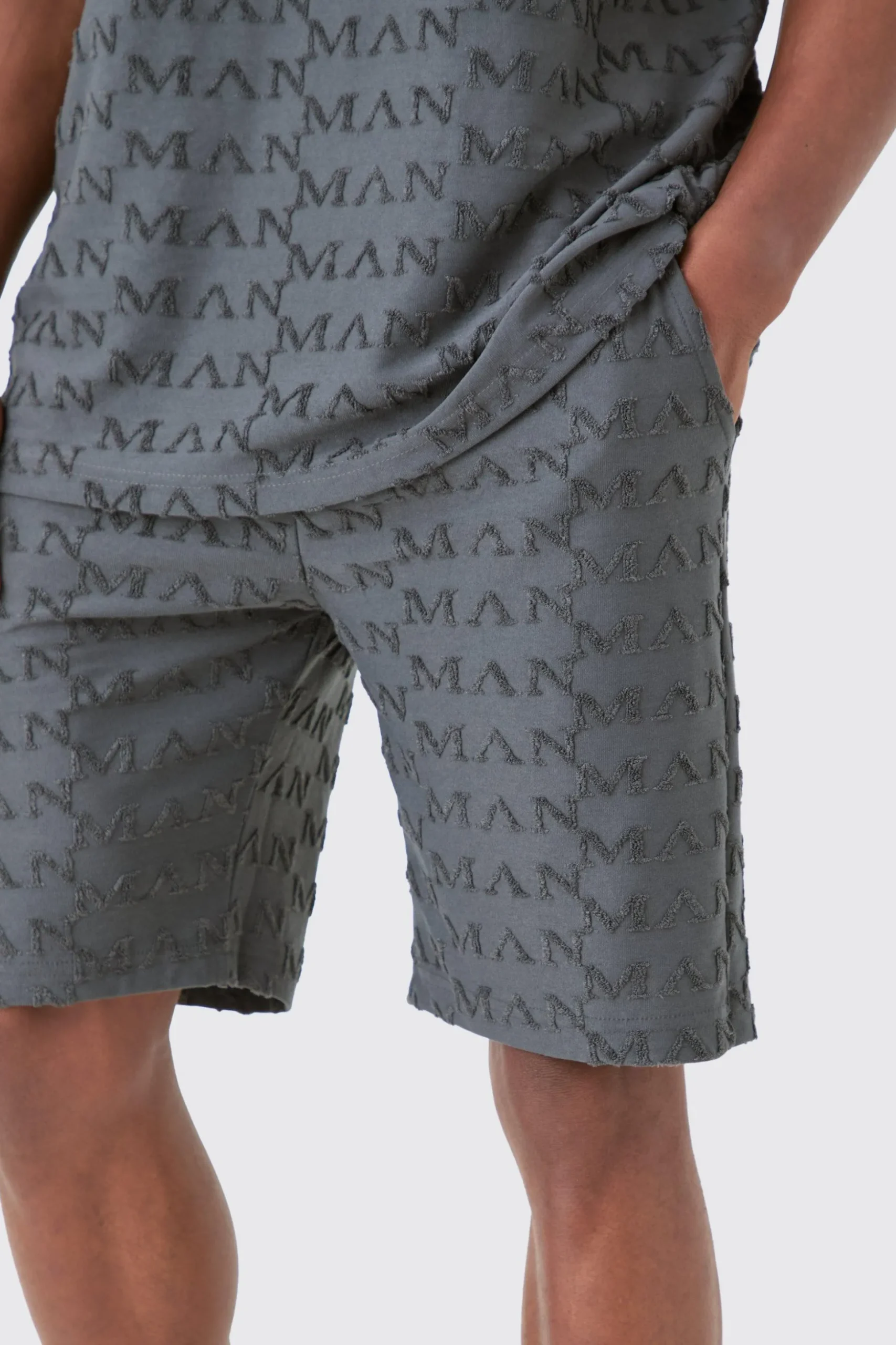 Loose Fit Man Towelling Jacquard Shorts | BoohooMAN UK