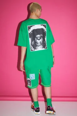 Loose Fit Mid Length Applique Patch Short | BoohooMAN UK